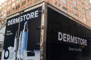 Shop EltaMD Tinted Sunscreen at Dermstore – Reviews & Discounts