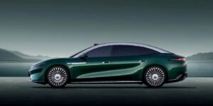 BYD’s new flagship EV breaks cover for the first time with over 1,000 km of range [Video]